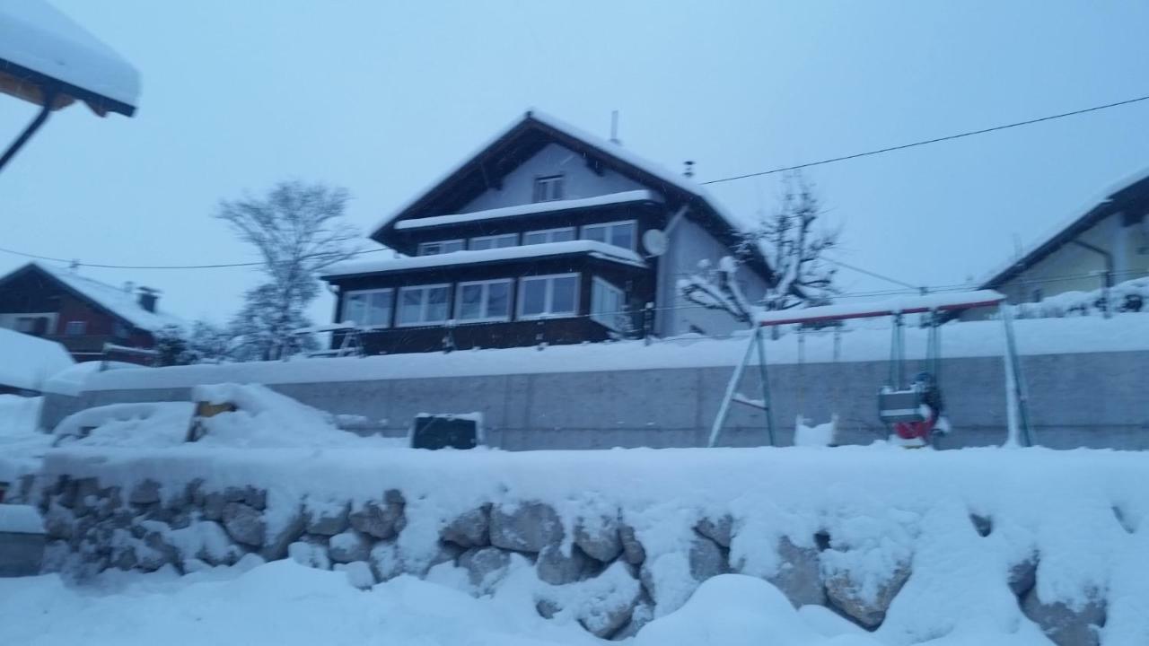 Ferienwohnung Haus Cerny Bad Goisern Exteriör bild